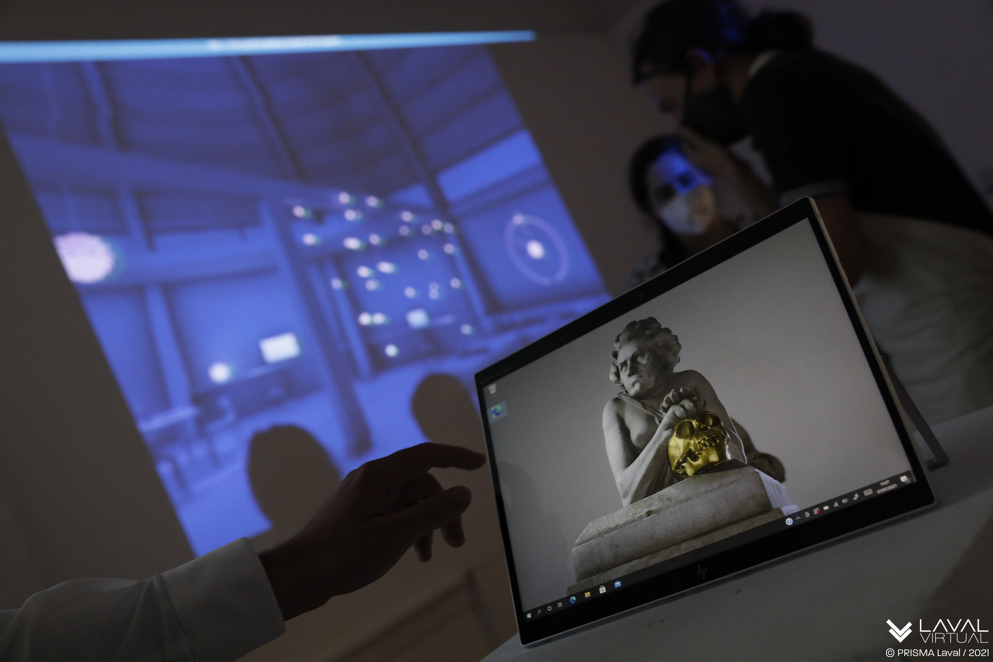 2021 - 4e édition — Exposition Virtuelle / Exposition Réelle, l'art en ligne